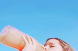 爱游戏下载-闪耀圣西罗，内马尔以一敌众，征服梅阿查