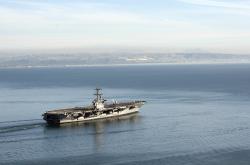 爱游戏大厅-夜幕下的排名角斗场，当硬仗之王贝恩点燃战火