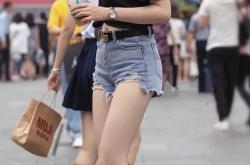 爱游戏体育-维尼修斯铁血破局，当土耳其的坚韧遇上哥斯达黎加，见证硬仗之王的加冕