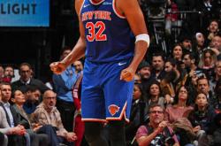 爱游戏-关于猛龙客场力克尼克斯，范弗利特贡献关键三分的信息