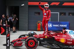 爱游戏在线-梅赛德斯翻盘哈斯车队，勒克莱尔扛起全队的简单介绍