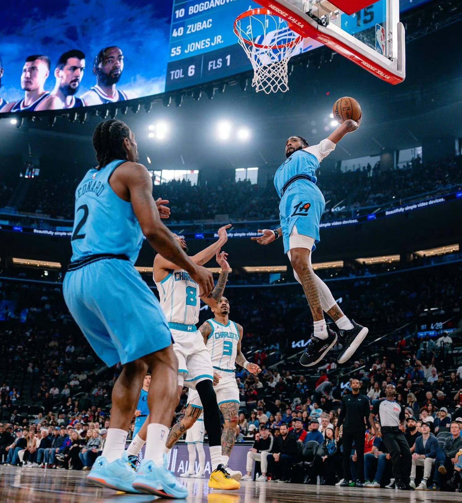 快船比赛连胜，稳坐榜首