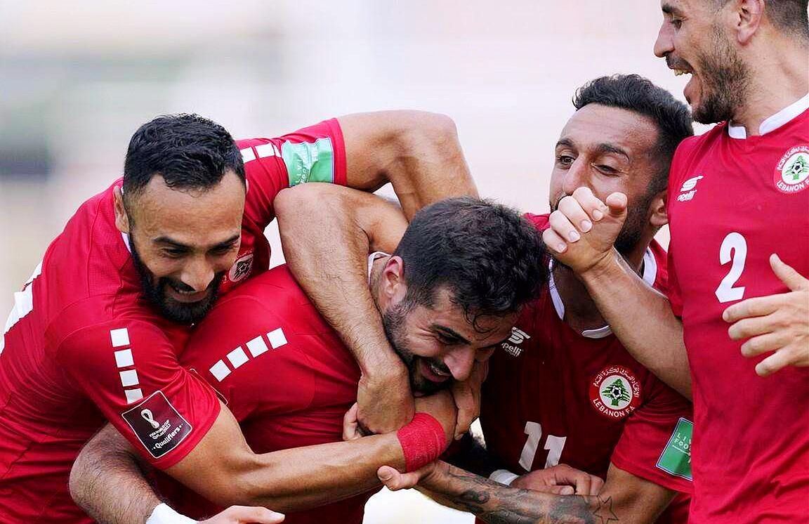 韩国队碾压丹麦队，郑思维状态火热