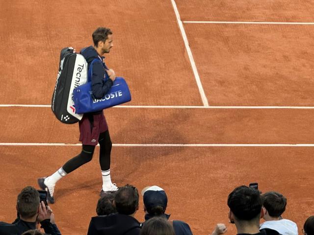 温网逆转澳网，梅德韦杰夫状态火热