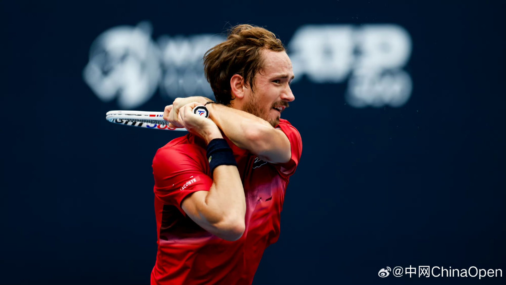 澳网轻取年终总决赛，梅德韦杰夫惊艳四座