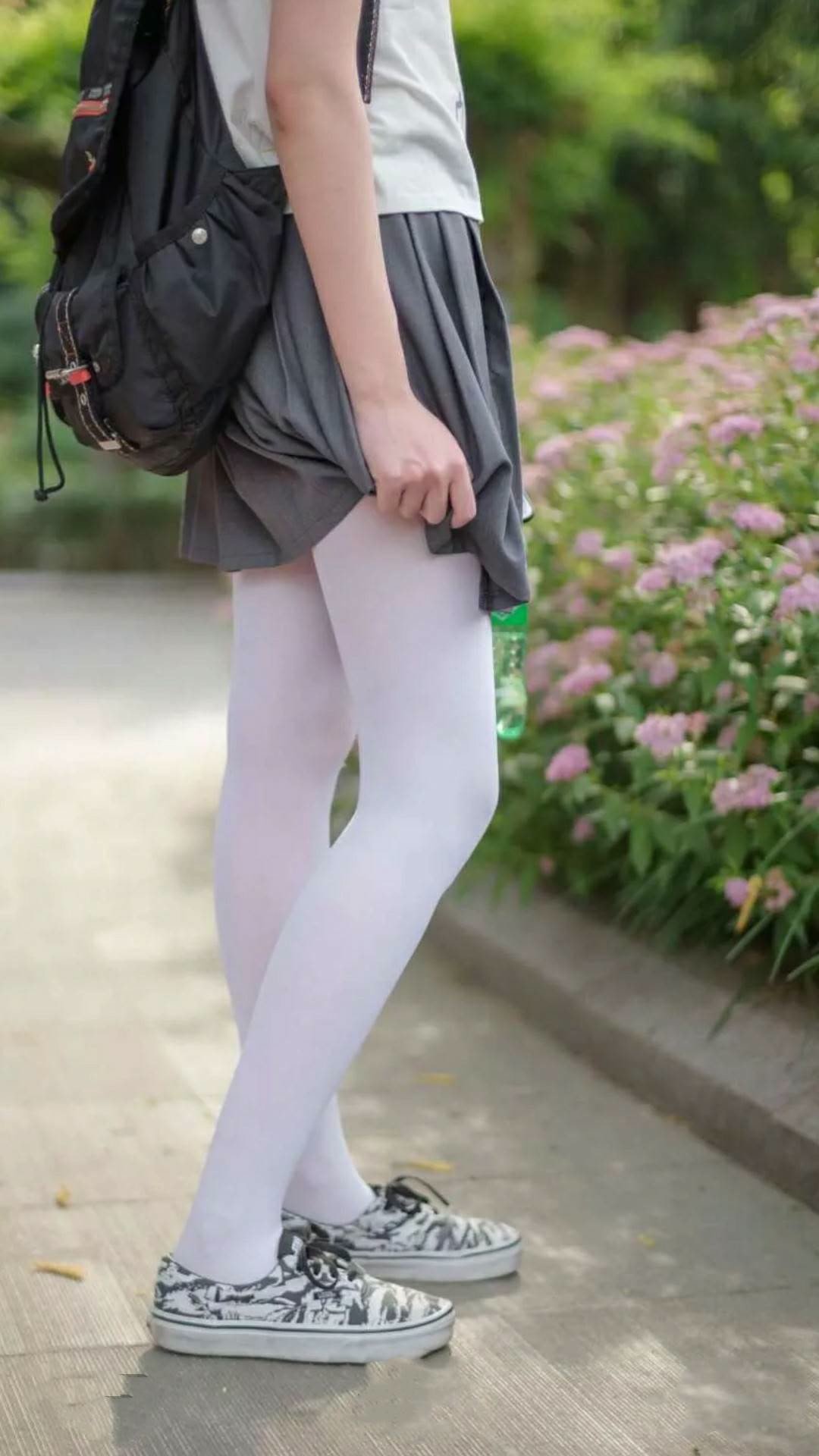 末节风暴！雄鹿险胜火箭，新星杰伦格林成关键先生