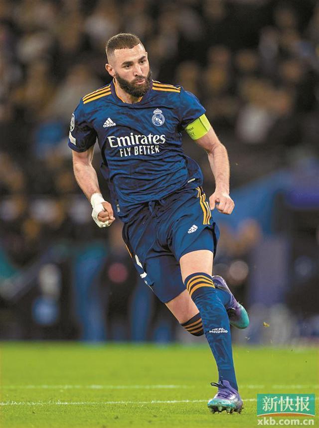 塞维利亚关键战突围厄瓜多尔，本泽马攻防转换核心